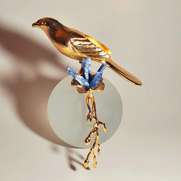 Modern Minimalist Art Glass Sculpture with Gold Tone Bird  & Quartz Gemstones - Picture 2 of 11